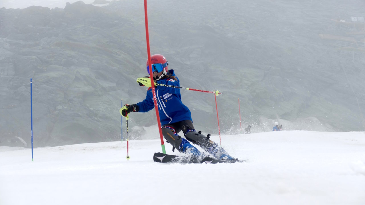 Ski lessons for kids in Saas-Fee